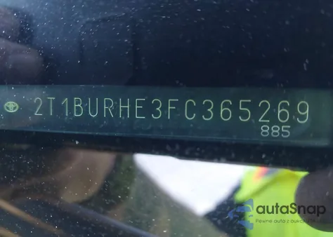 2015 Toyota Corolla Le z USA, uszkodzony, nr VIN 2T1BURHE3FC365269